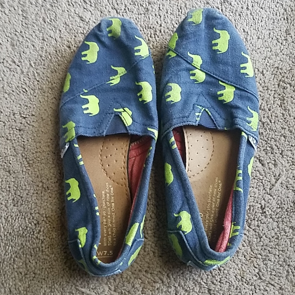 Toms